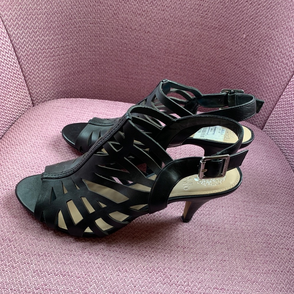 Vince Camuto Pumps